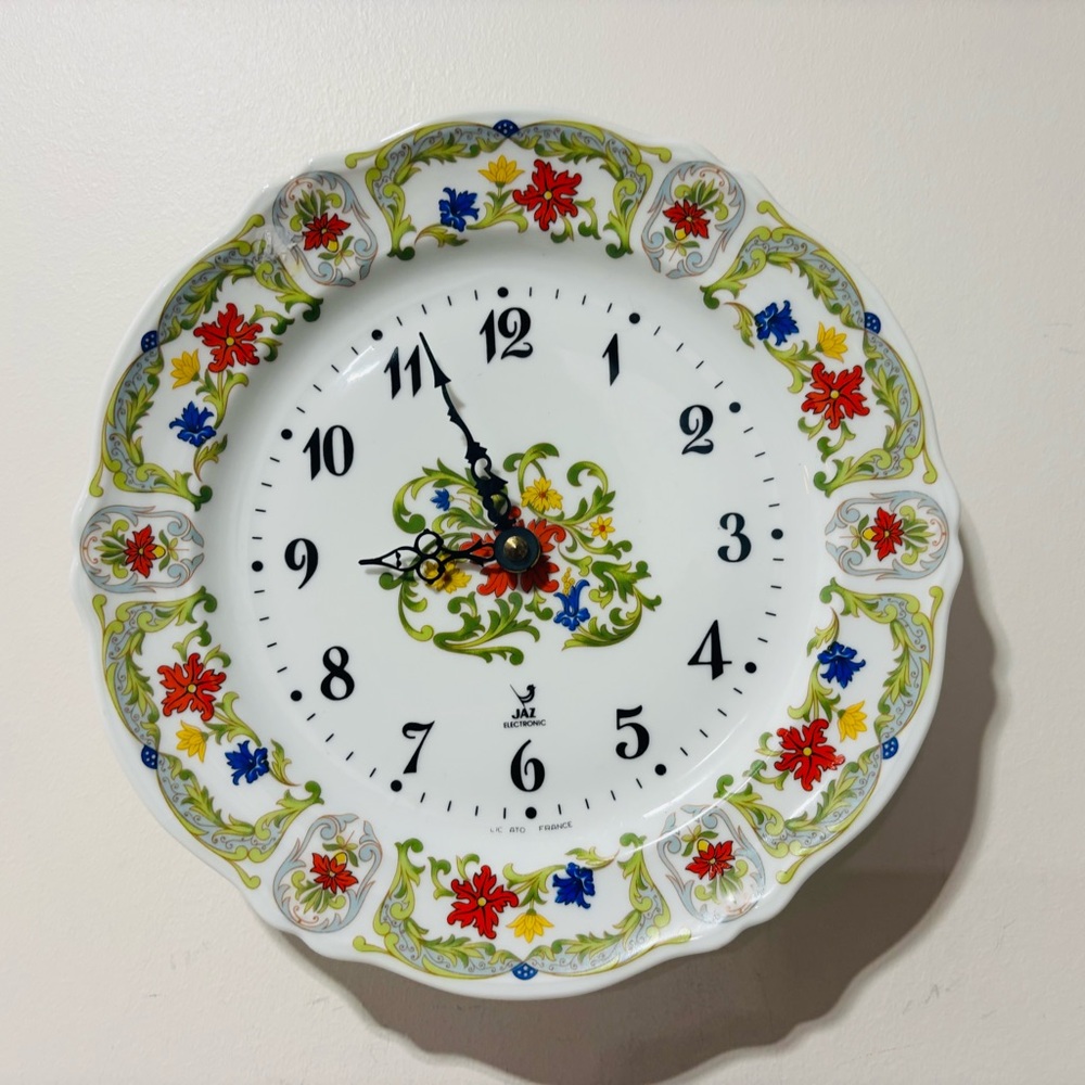Vintage❤️Rare❤️Jax Limoges China Porcelain Wall Clock - Picture 2 of 7